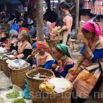 Bac-Ha-Market-2