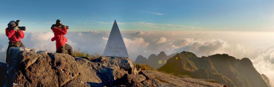  Fansipan Climbing Sapa Tour