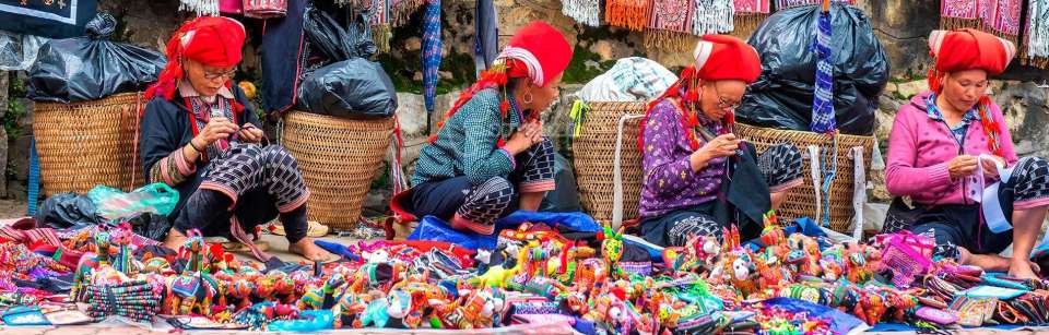 Sapa Bac Ha market tours