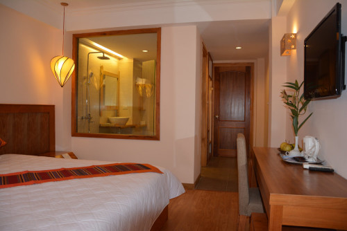 Hotel-room