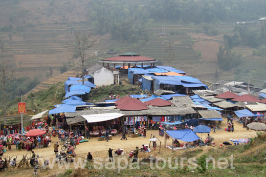 Can Cau tribal market