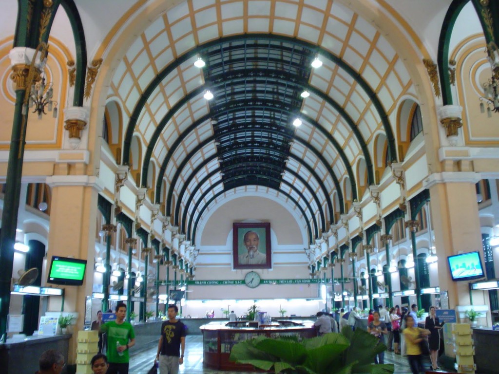 saigon-central-post-office