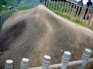 Husband and wife rock in Sapa