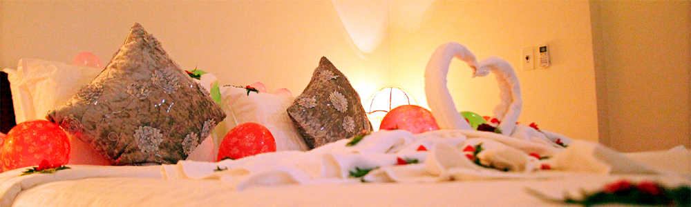 Honeymoon Room