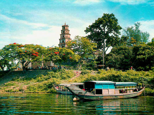 Hue City Tour