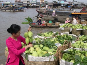 Floating Fruite Market