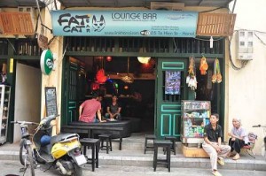 Fat Cat Bar, 25 Ta Hien 1