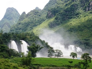 Silver Waterfall