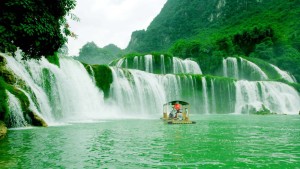 Ban Gioc waterfall